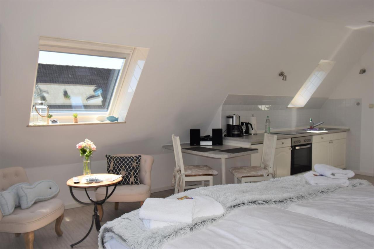 Haus Kaiser Appartement 6 Deichglueck Busum Ngoại thất bức ảnh