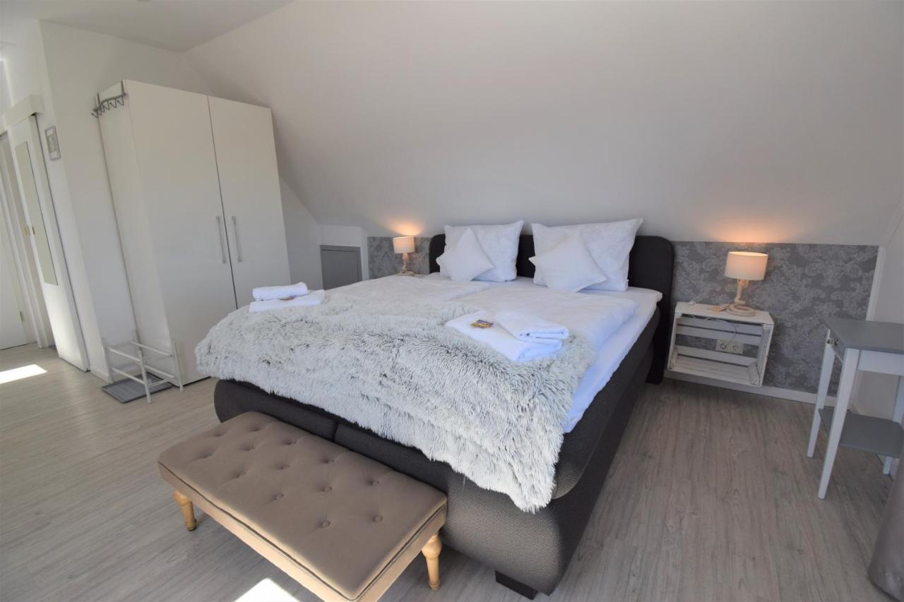 Haus Kaiser Appartement 6 Deichglueck Busum Ngoại thất bức ảnh